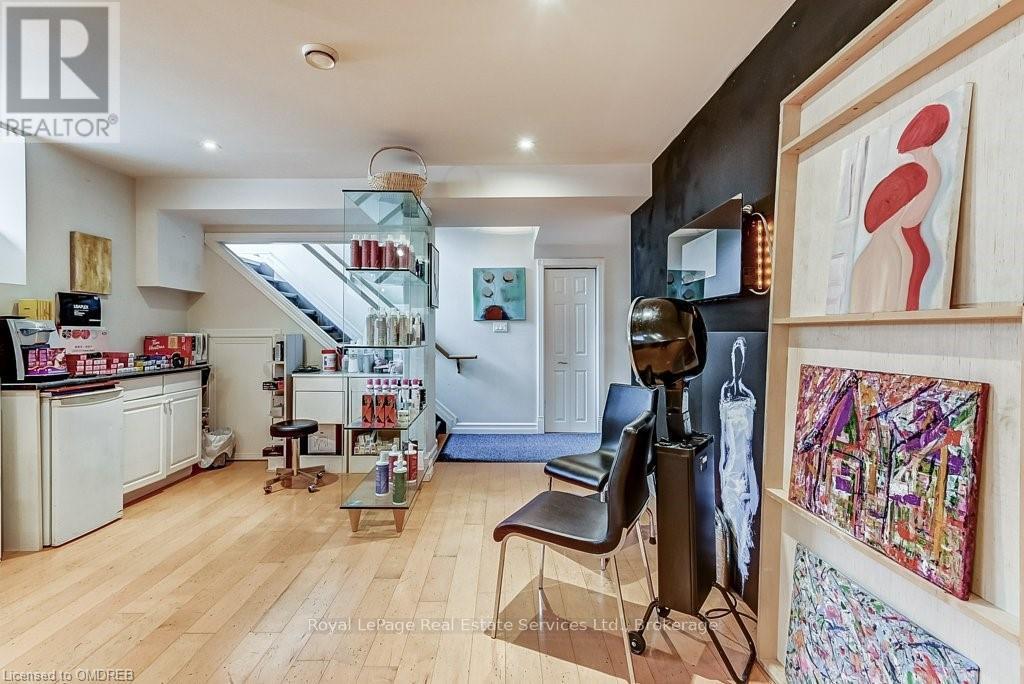 Lower - 110 Westside Drive, Oakville, Ontario  L6K 1P3 - Photo 5 - W10407349