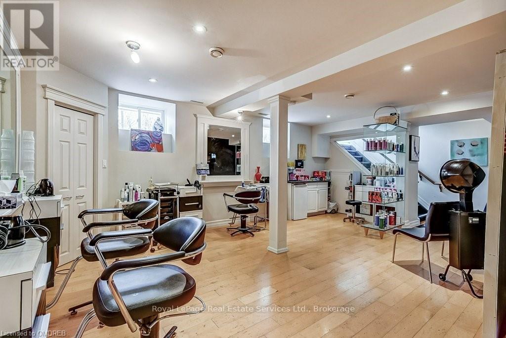 Lower - 110 Westside Drive, Oakville, Ontario  L6K 1P3 - Photo 9 - W10407349