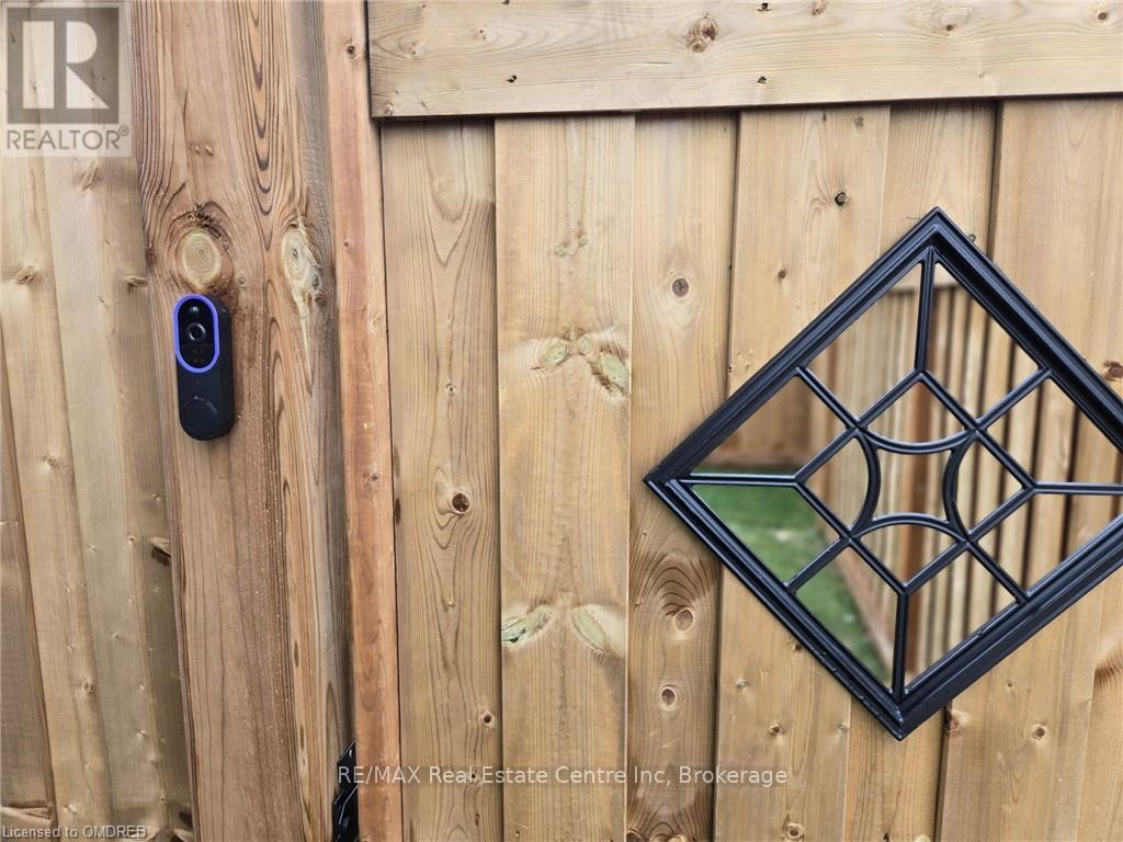 Basement - 1412 Rose Way, Milton, Ontario  L9T 7E7 - Photo 6 - W10845532