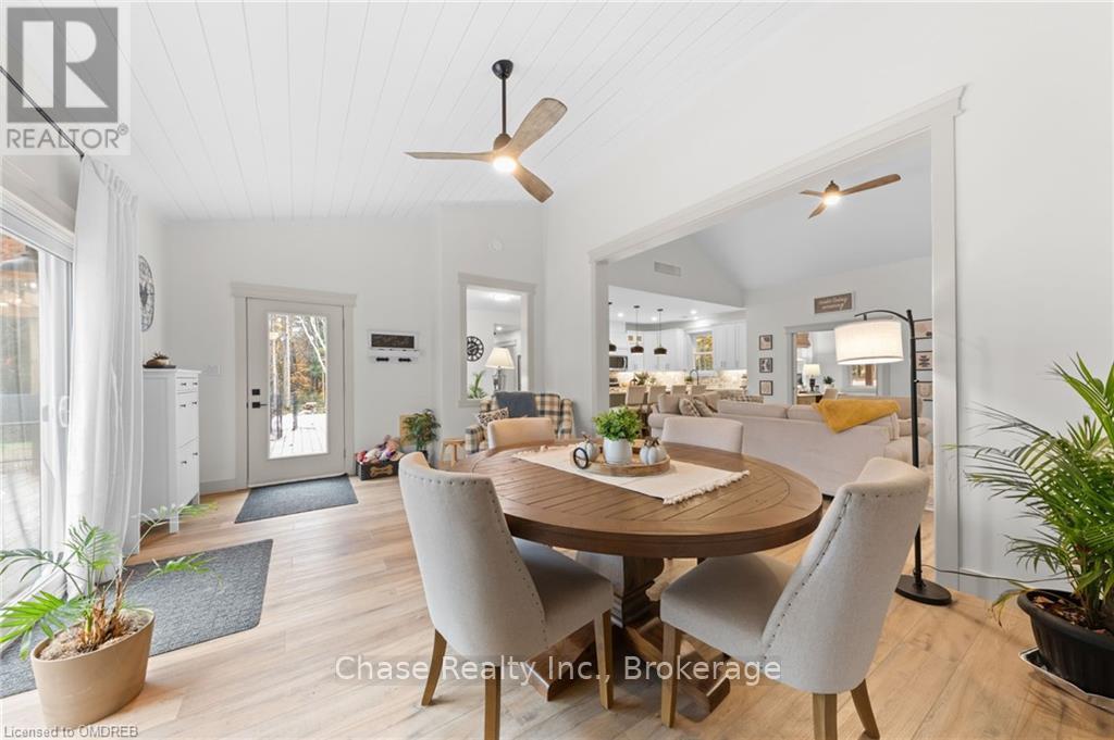 681 Doe Lake Road Road, Armour, Ontario  P0A 1L0 - Photo 13 - X10404444