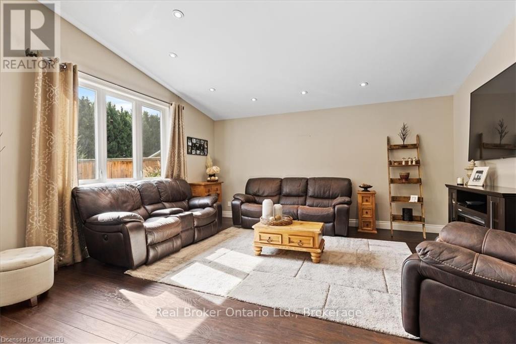 2873 Forest Road, Perth East (Easthope), Ontario  N5A 6S5 - Photo 9 - X10407229