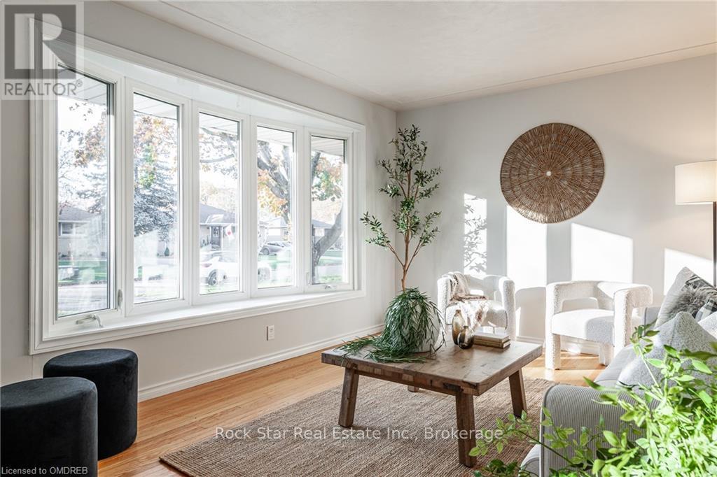 61 Mcdonald Street, Stratford, Ontario  N5A 4W4 - Photo 6 - X10418420