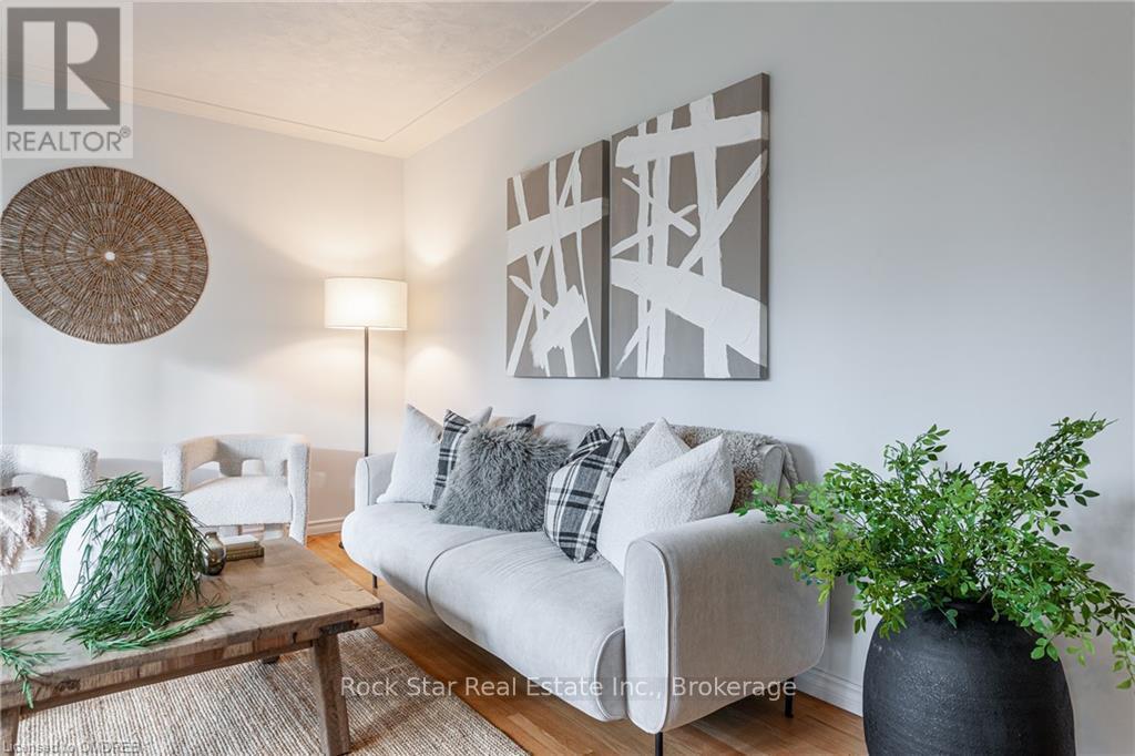61 Mcdonald Street, Stratford, Ontario  N5A 4W4 - Photo 7 - X10418420