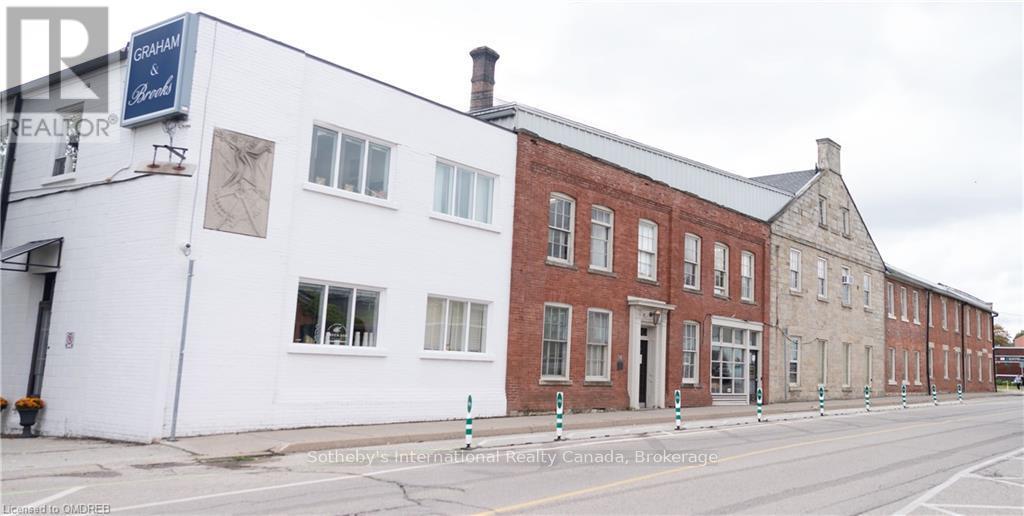 B-12 - 64 HATT STREET, Hamilton, Ontario