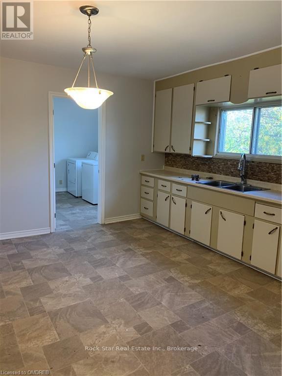 Main Floor - 138 Humboldt Parkway, Port Colborne, Ontario  L3K 2H4 - Photo 5 - X10428577