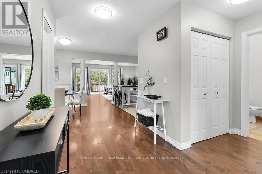 43 Law Drive, Guelph, Ontario  N1E 7G5 - Photo 4 - X10433965