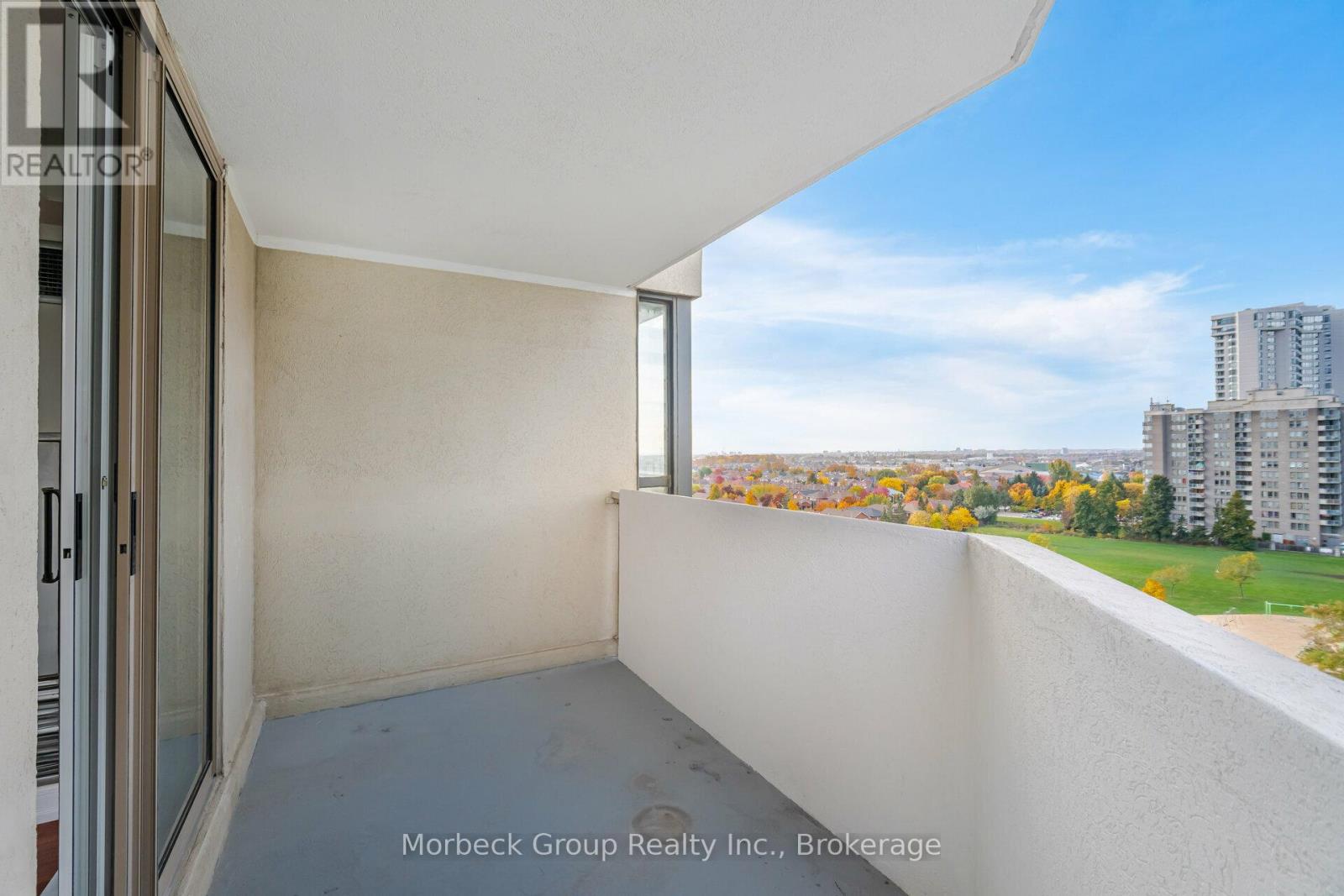 1004 - 400 Webb Drive, Mississauga, Ontario  L5B 3Z7 - Photo 31 - W10430811