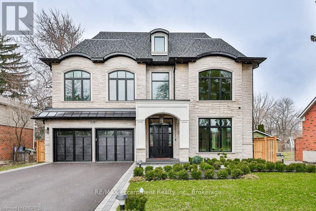 556 FOURTH LINE, Oakville, Ontario