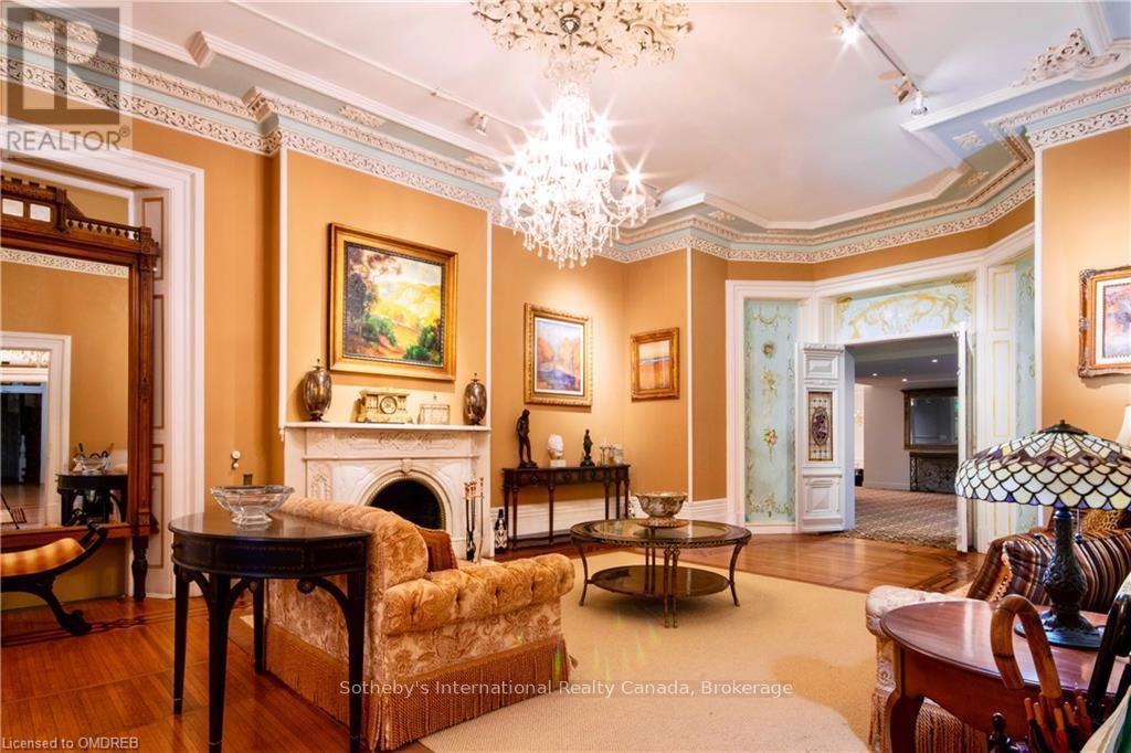 109 St. Paul Crescent, St. Catharines, Ontario  L2S 1M3 - Photo 4 - X10403376