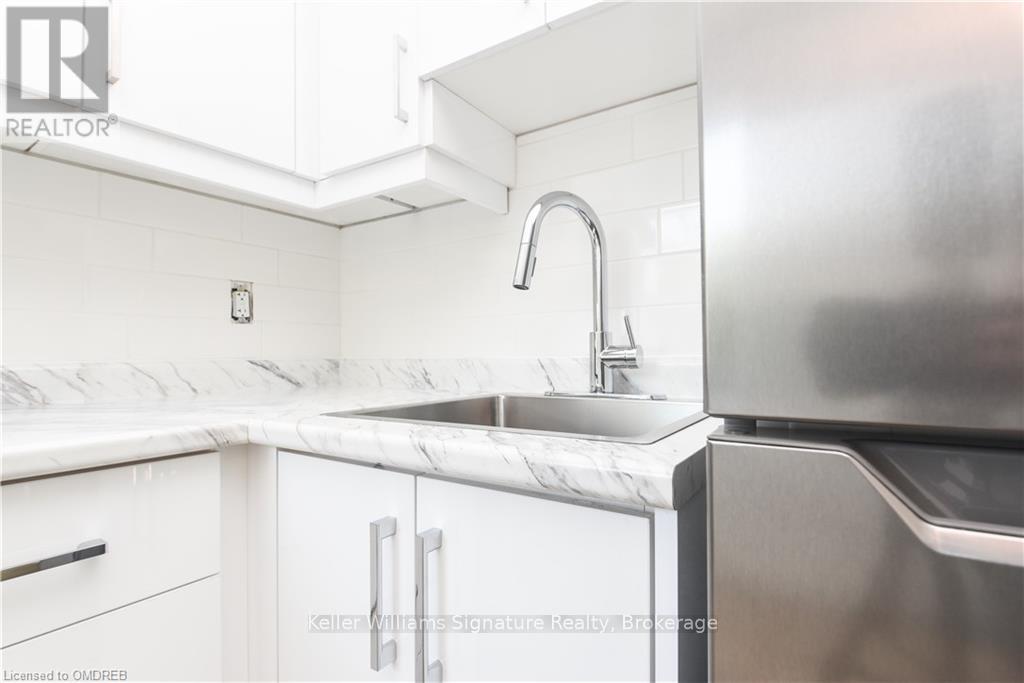 13 Westinghouse Avenue, Hamilton, Ontario  L8L 6E4 - Photo 9 - X10440745