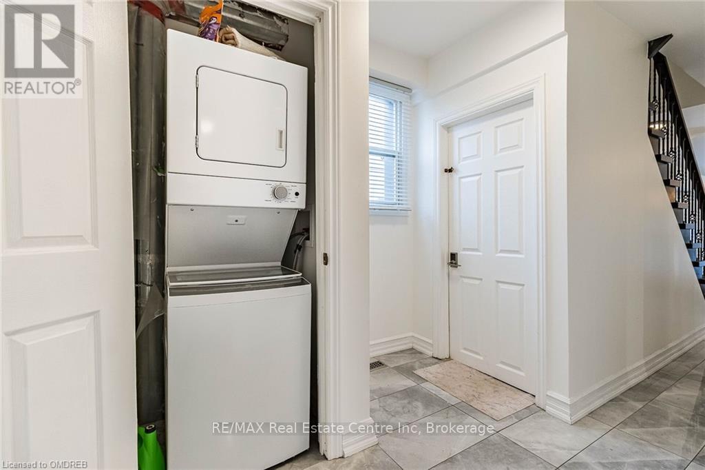 195 Tragina Avenue N, Hamilton, Ontario  L8H 5C7 - Photo 9 - X11280440