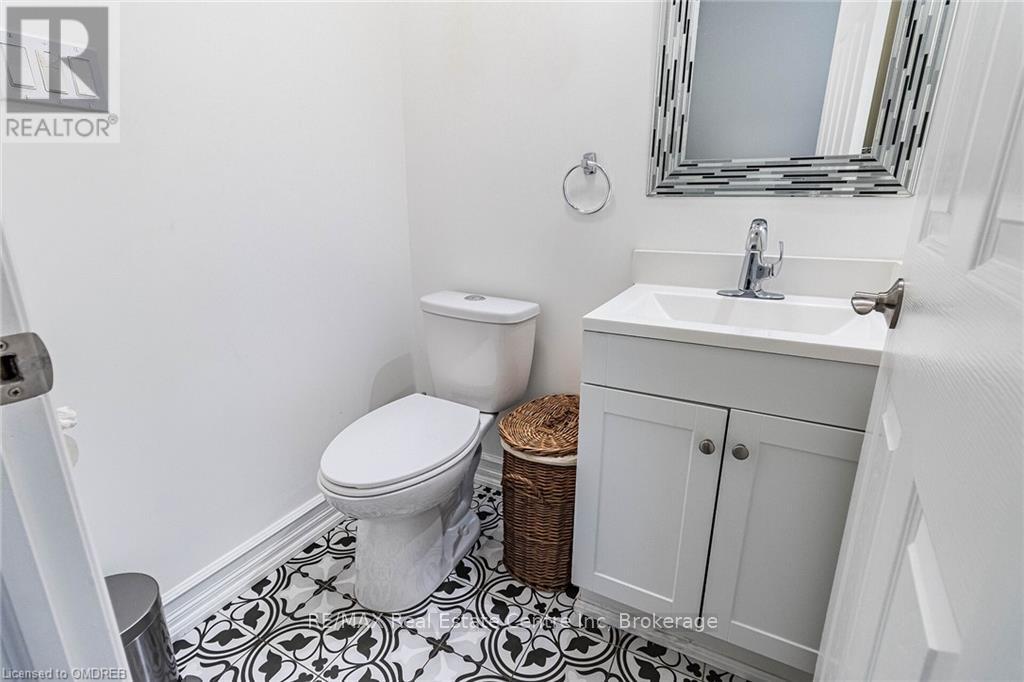 195 Tragina Avenue N, Hamilton, Ontario  L8H 5C7 - Photo 10 - X11280442