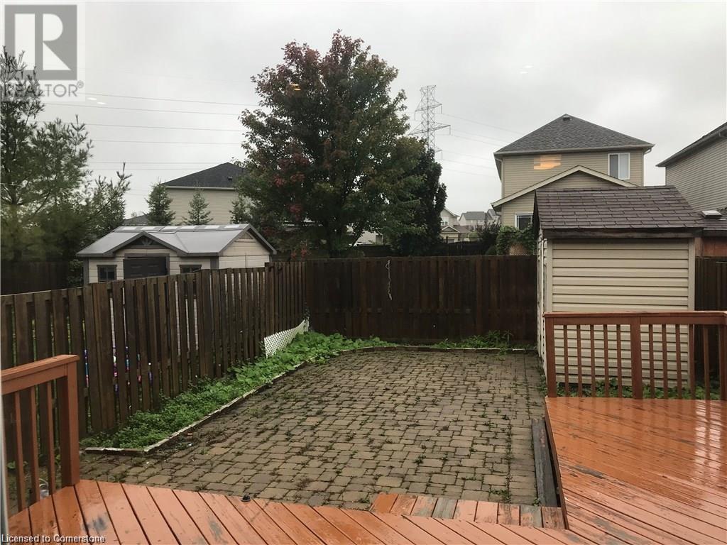 100 Periwinkle Street, Kitchener, Ontario  N2E 4C7 - Photo 16 - 40682972