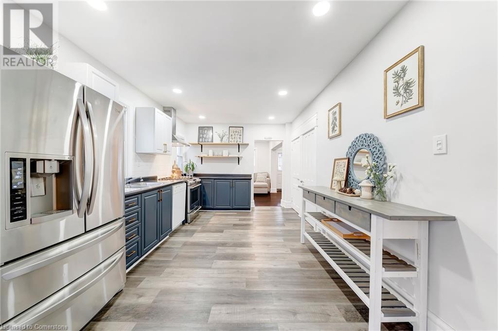 21 East 19th Street, Hamilton, Ontario  L9A 4R9 - Photo 10 - 40680985