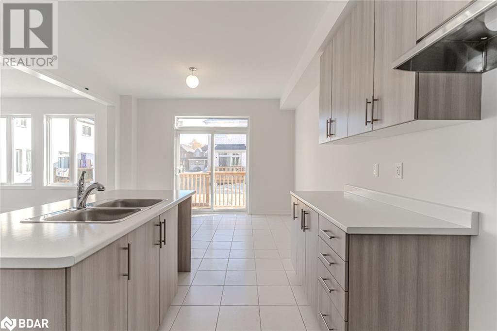 17 Baycroft Boulevard, Angus, Ontario  L3W 0L7 - Photo 6 - 40682139