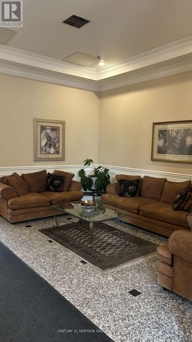 Property at 503 - 555 WILSON HEIGHTS BOULEVARD image 2