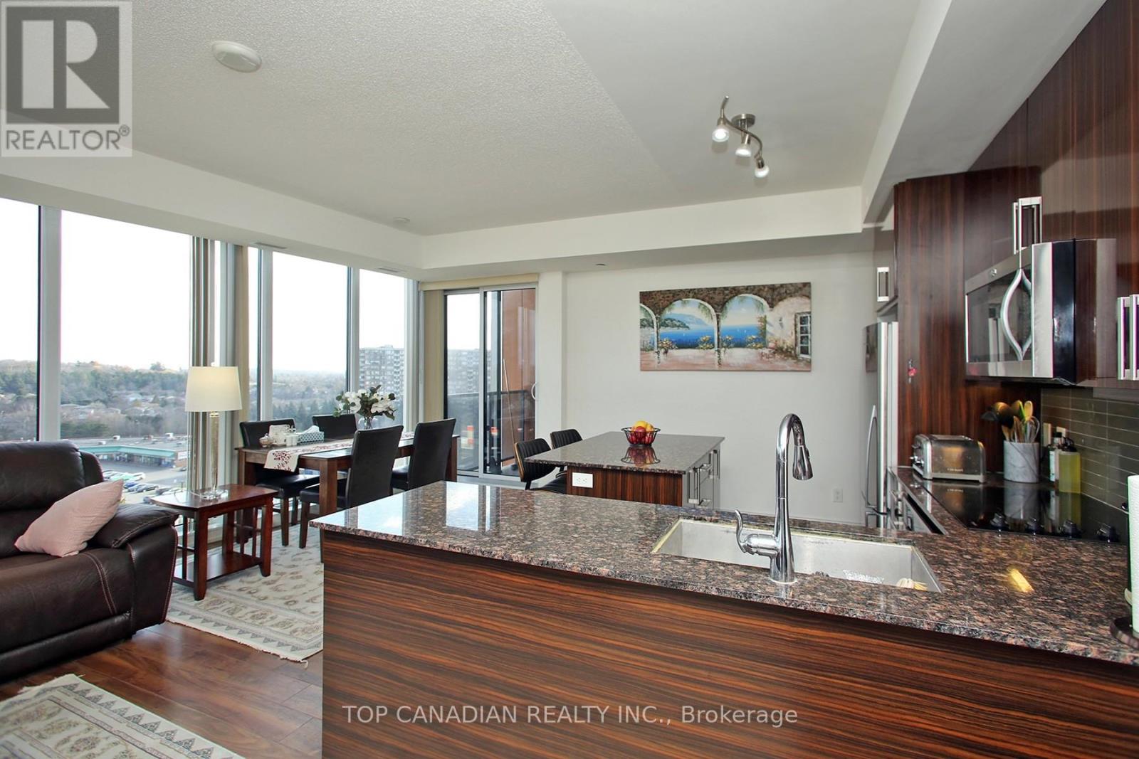 Property at 1111B - 9600 YONGE STREET image 4