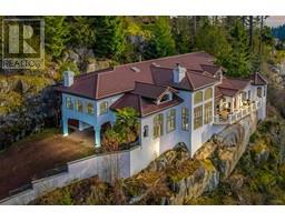 5051 Meadfeild Road, West Vancouver, Ca