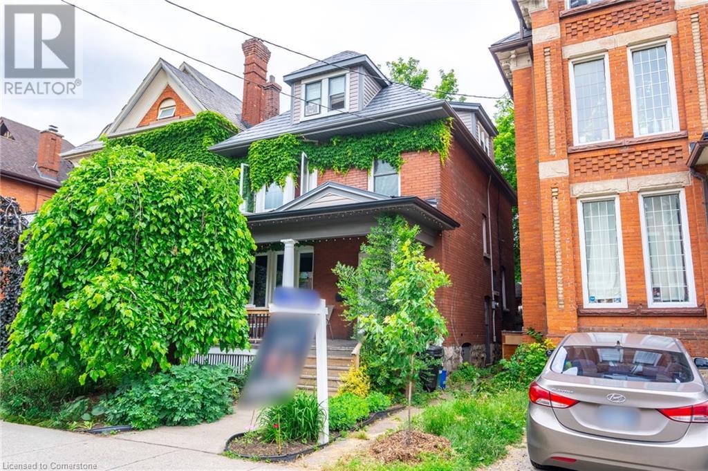 26 ONTARIO Avenue, Hamilton, Ontario