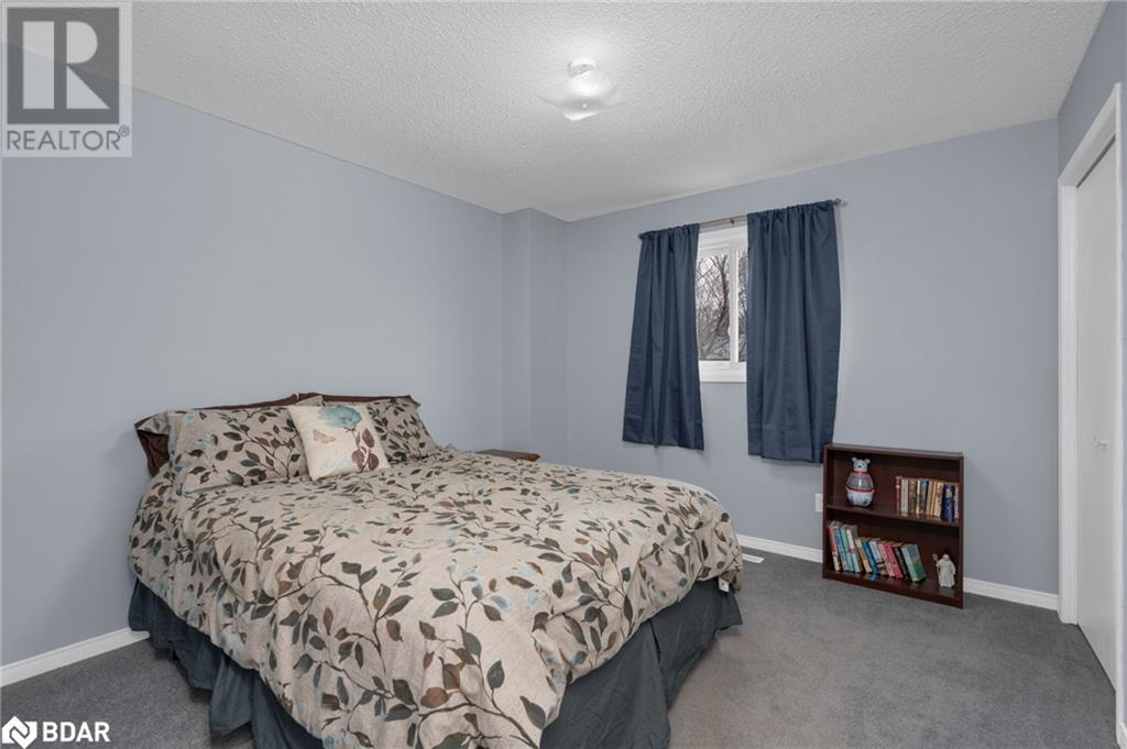 133 Cardinal Street, Barrie, Ontario  L4M 6G2 - Photo 13 - 40682615