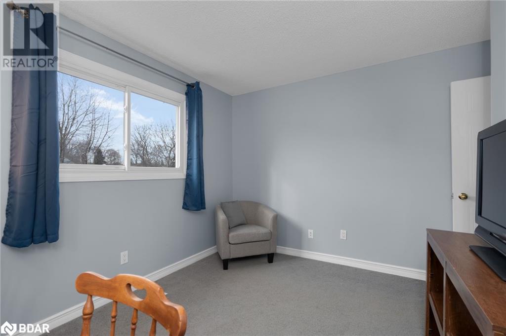 133 Cardinal Street, Barrie, Ontario  L4M 6G2 - Photo 16 - 40682615