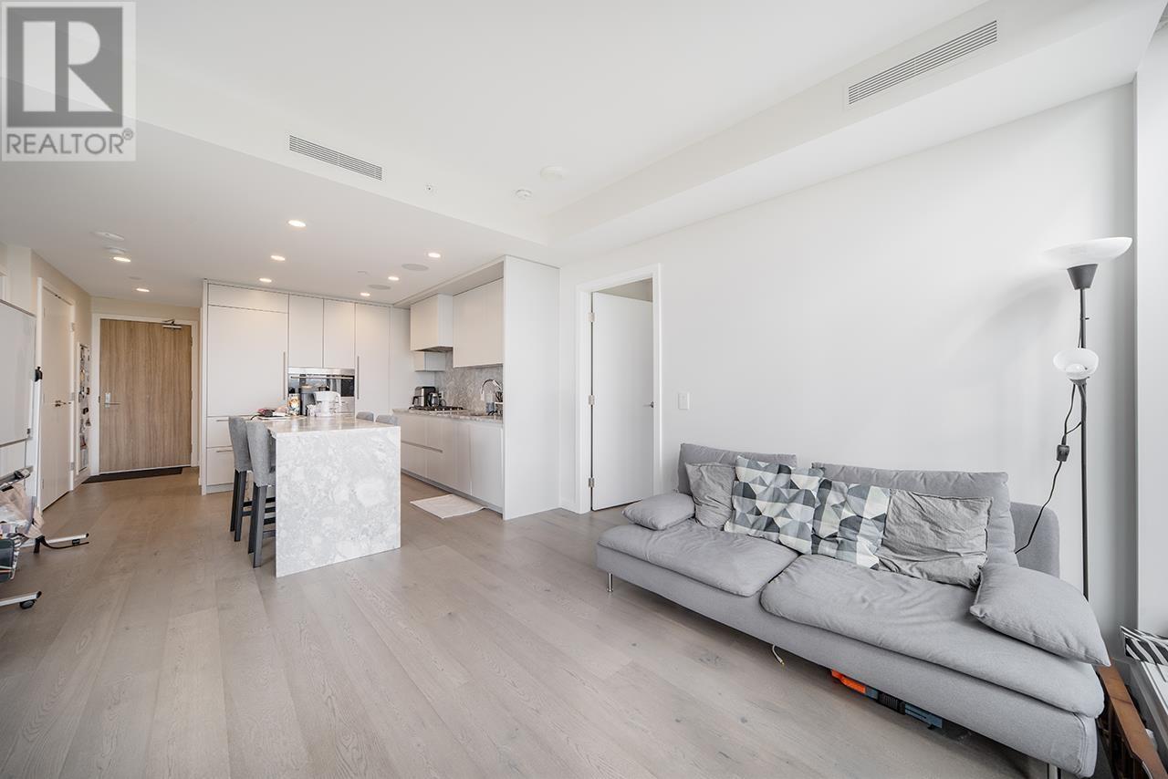 Listing Picture 11 of 17 : 1204 7433 CAMBIE STREET, Vancouver / 溫哥華 - 魯藝地產 Yvonne Lu Group - MLS Medallion Club Member