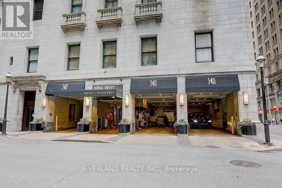 2102 - 1 King Street W, Toronto, Ontario  M5H 1A1 - Photo 2 - C11825248