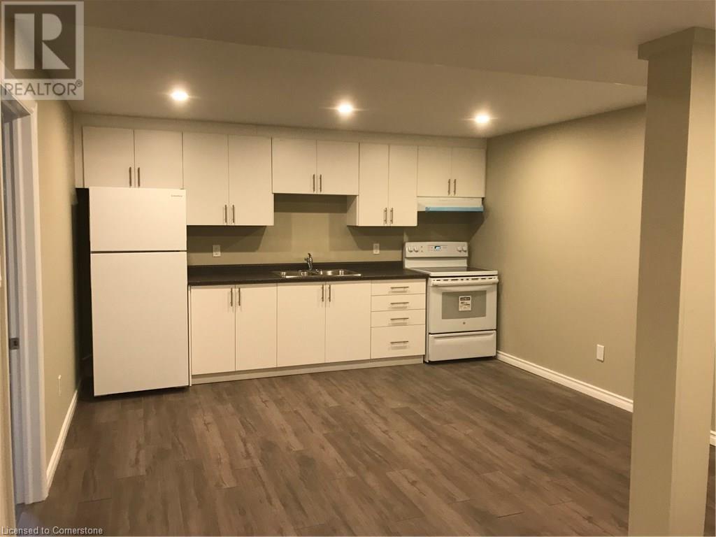102 Elmbank. Trail Unit# B, Kitchener, Ontario  N2R 0H2 - Photo 10 - 40682996