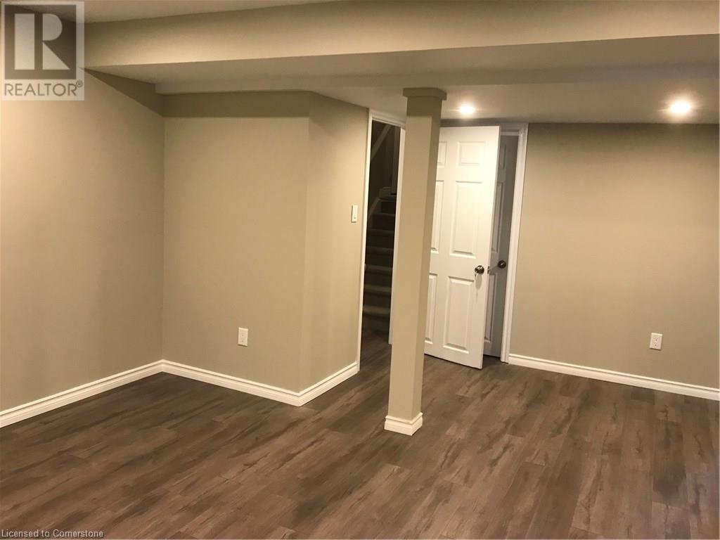 102 Elmbank. Trail Unit# B, Kitchener, Ontario  N2R 0H2 - Photo 15 - 40682996