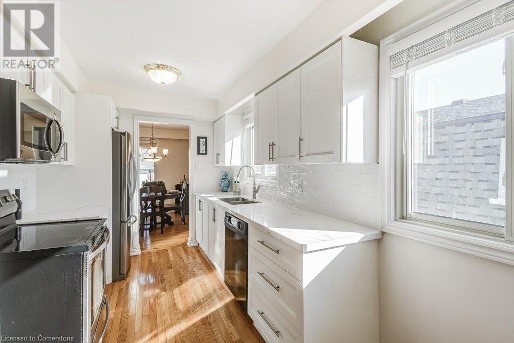 5014 Brady Avenue, Burlington, Ontario  L7L 3X6 - Photo 16 - 40680140