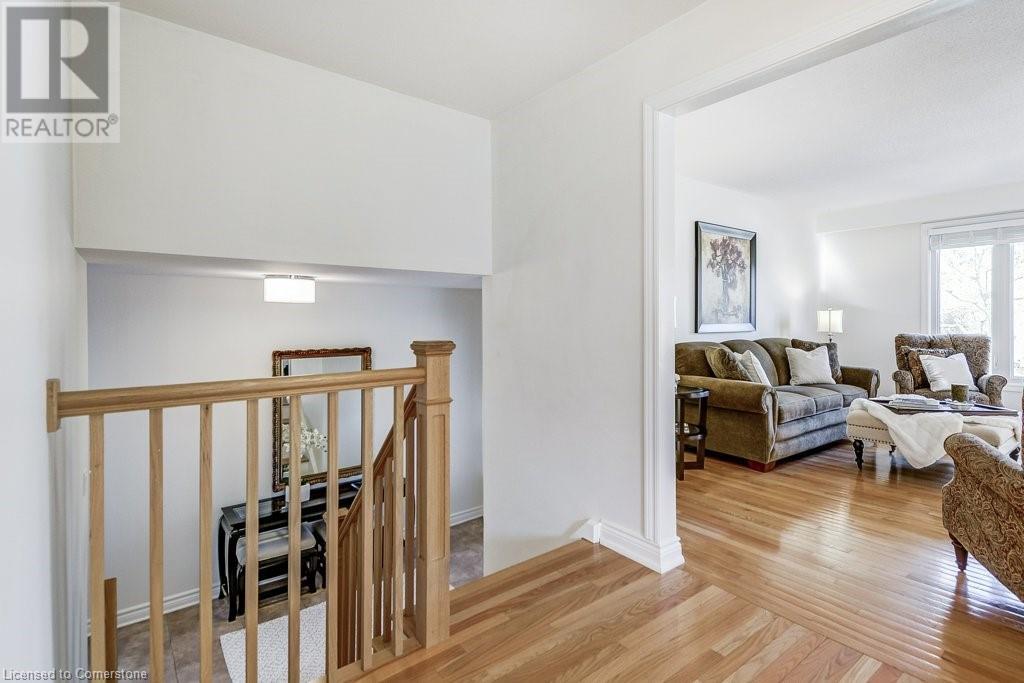 5014 Brady Avenue, Burlington, Ontario  L7L 3X6 - Photo 8 - 40680140