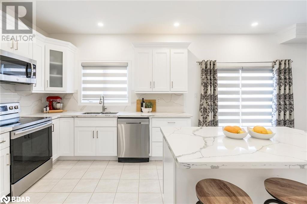 1386 Dallman Street, Innisfil, Ontario  L0L 1W0 - Photo 4 - 40682876