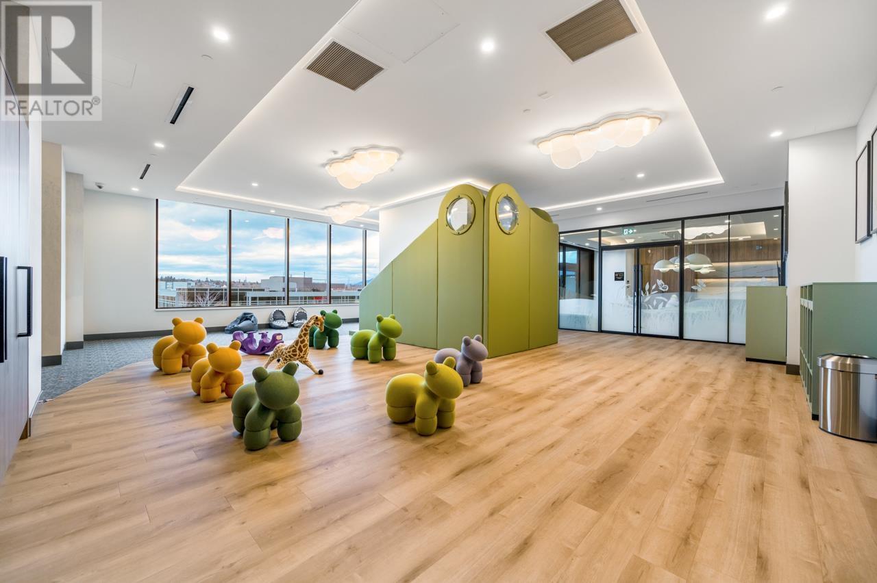 Listing Picture 30 of 32 : 1011 2186 GILMORE AVENUE, Burnaby / 本拿比 - 魯藝地產 Yvonne Lu Group - MLS Medallion Club Member