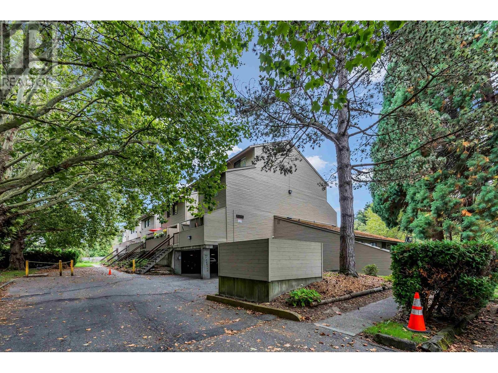 Listing Picture 22 of 22 : 203 8020 COLONIAL DRIVE, Richmond / 烈治文 - 魯藝地產 Yvonne Lu Group - MLS Medallion Club Member