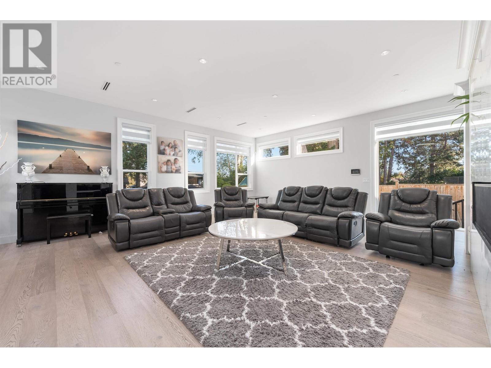 5483 15b Avenue, Tsawwassen, British Columbia  V4M 2G8 - Photo 11 - R2948446