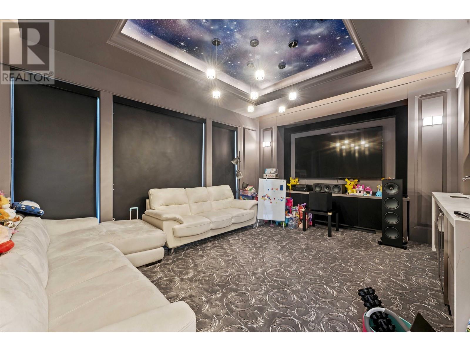 Listing Picture 14 of 33 : 6300 RIVERDALE DRIVE, Richmond / 烈治文 - 魯藝地產 Yvonne Lu Group - MLS Medallion Club Member