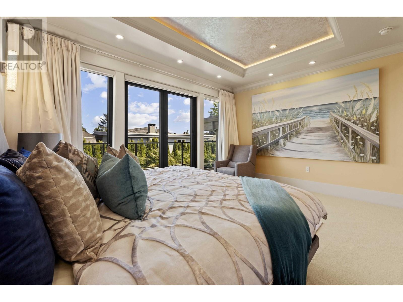 Listing Picture 22 of 33 : 6300 RIVERDALE DRIVE, Richmond / 烈治文 - 魯藝地產 Yvonne Lu Group - MLS Medallion Club Member