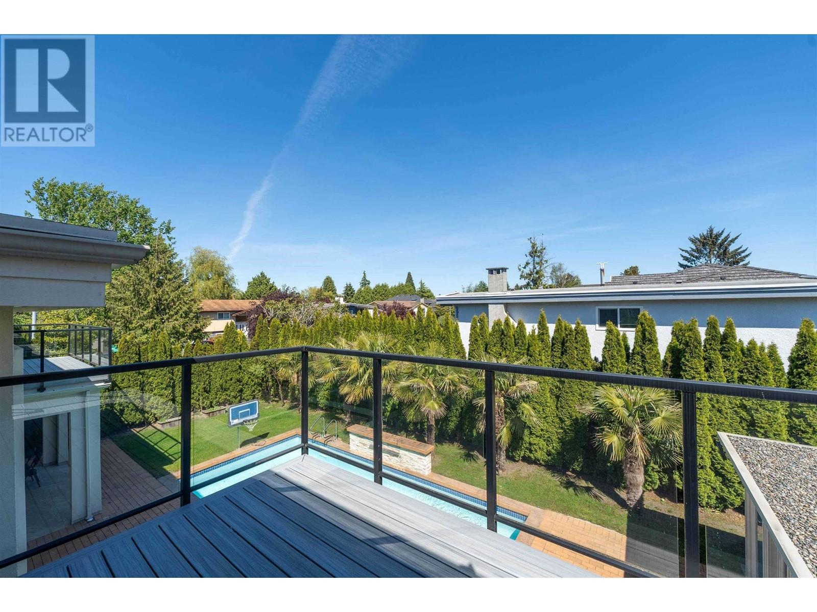 Listing Picture 29 of 33 : 6300 RIVERDALE DRIVE, Richmond / 烈治文 - 魯藝地產 Yvonne Lu Group - MLS Medallion Club Member