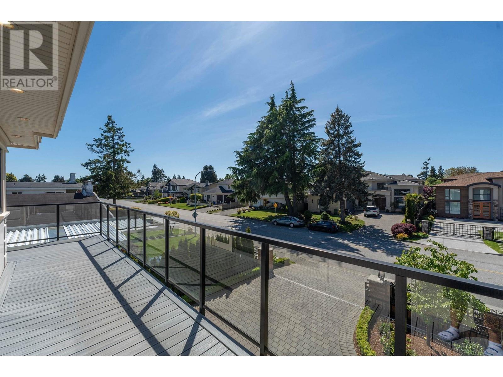 Listing Picture 31 of 33 : 6300 RIVERDALE DRIVE, Richmond / 烈治文 - 魯藝地產 Yvonne Lu Group - MLS Medallion Club Member