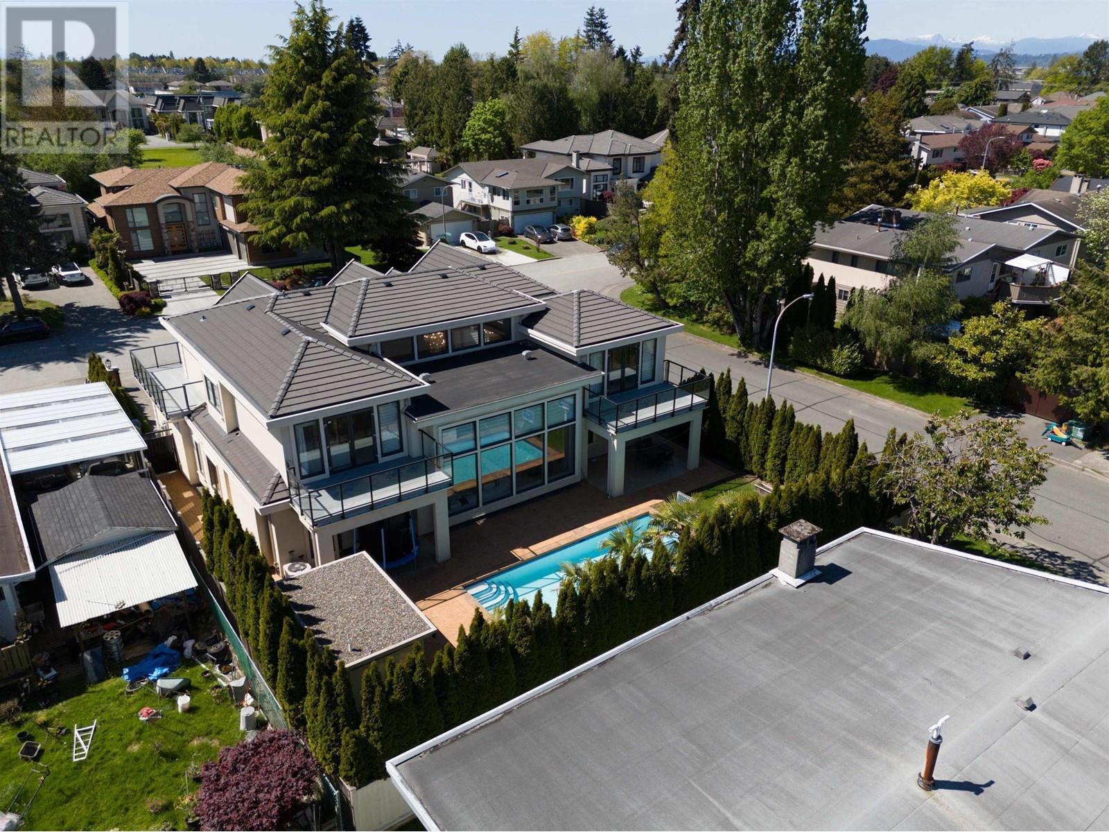 Listing Picture 33 of 33 : 6300 RIVERDALE DRIVE, Richmond / 烈治文 - 魯藝地產 Yvonne Lu Group - MLS Medallion Club Member