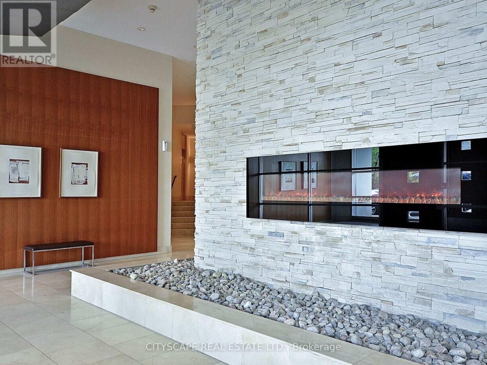 Property at 703 - 220 BURNHAMTHORPE ROAD W image 5