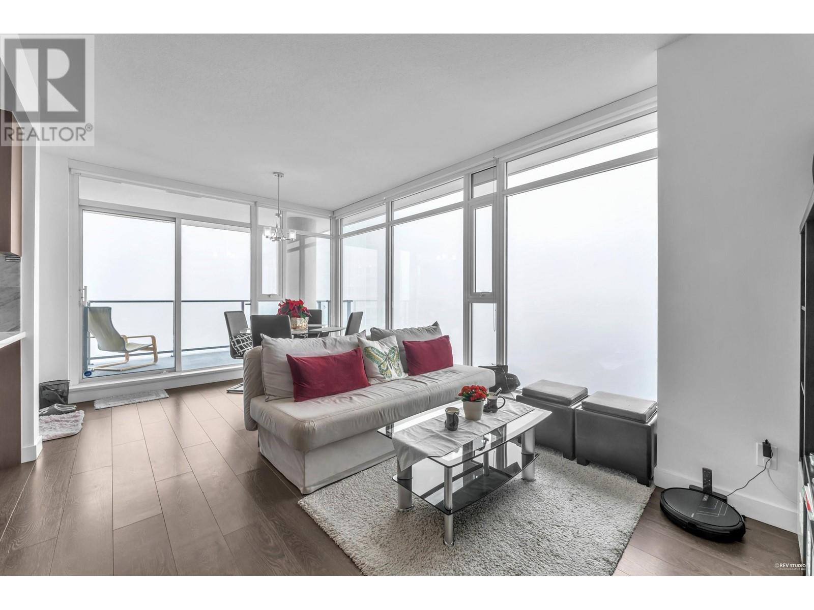 Listing Picture 3 of 40 : 3107 6538 NELSON AVENUE, Burnaby / 本拿比 - 魯藝地產 Yvonne Lu Group - MLS Medallion Club Member