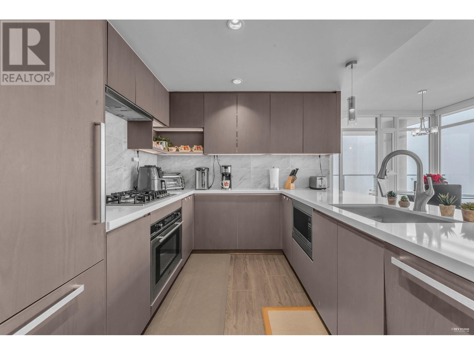 Listing Picture 9 of 40 : 3107 6538 NELSON AVENUE, Burnaby / 本拿比 - 魯藝地產 Yvonne Lu Group - MLS Medallion Club Member