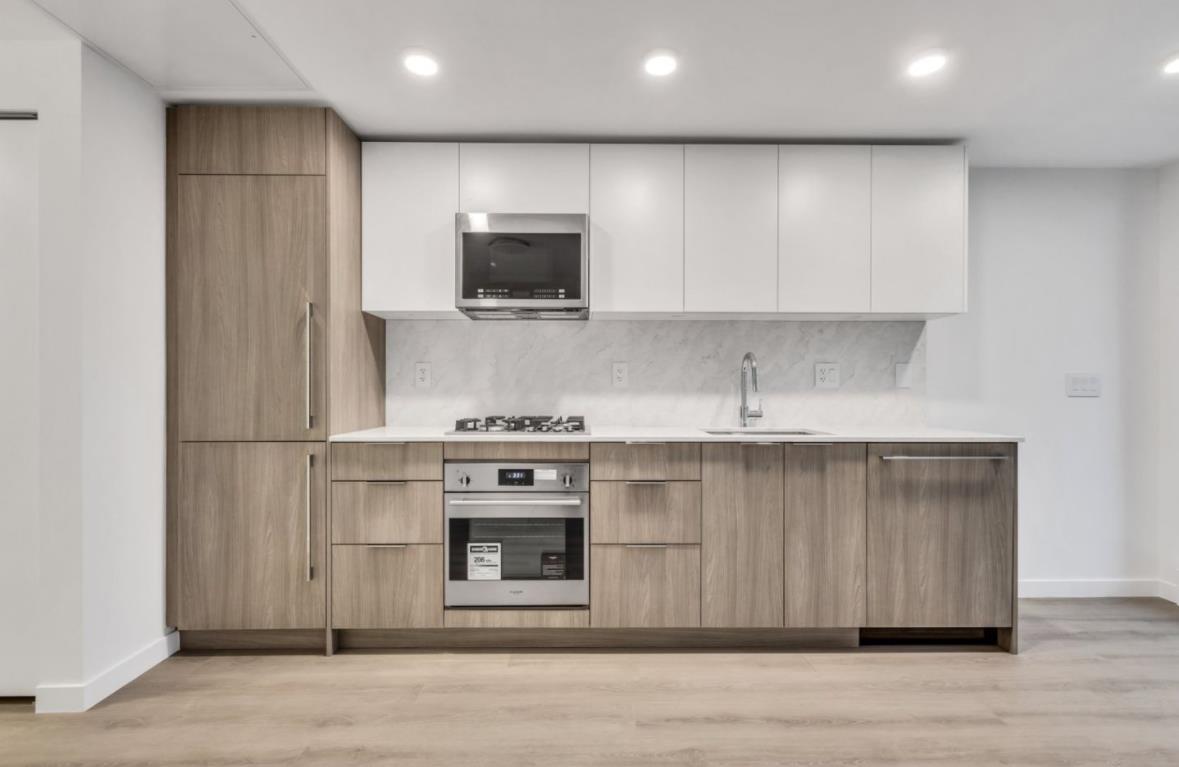 Property at 313 10333 133 STREET image 3
