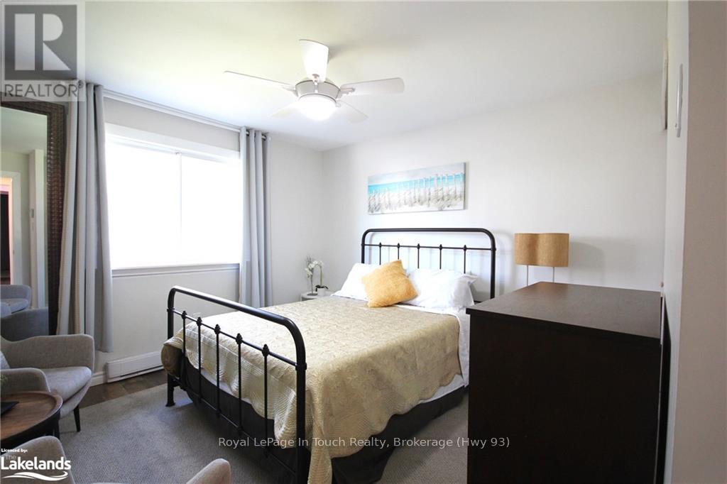 51 Grandview Road, Tay, Ontario  L0K 1R0 - Photo 10 - S10435753