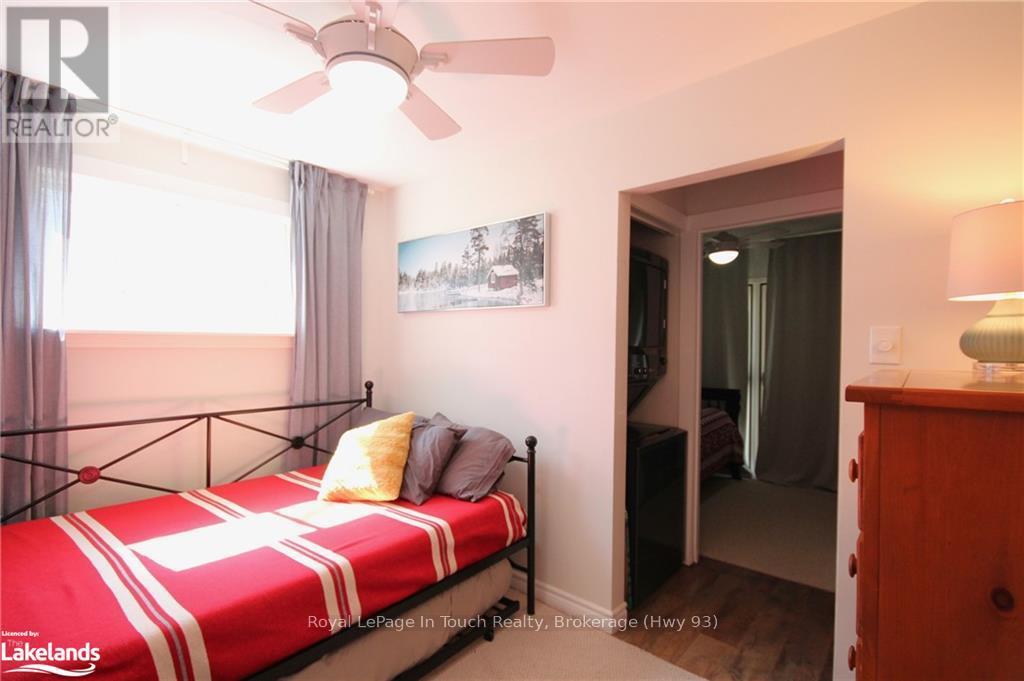 51 Grandview Road, Tay, Ontario  L0K 1R0 - Photo 12 - S10435753