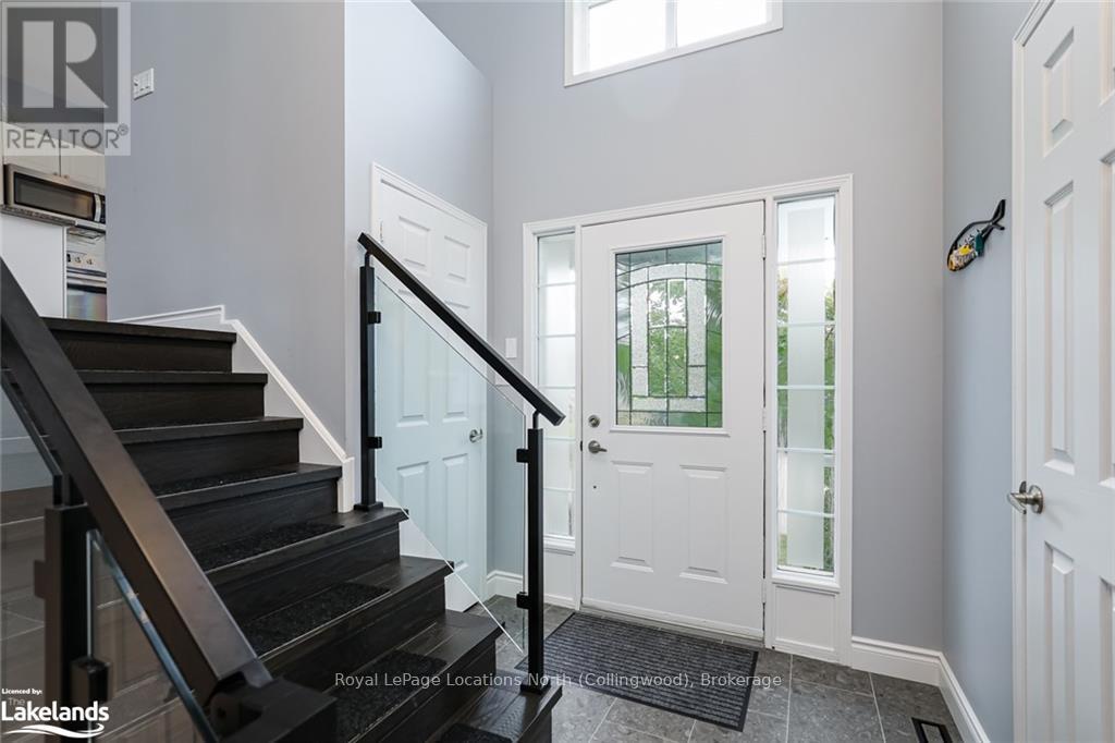 4 Cranberry, Collingwood, Ontario  L9Y 5C4 - Photo 3 - S10436494