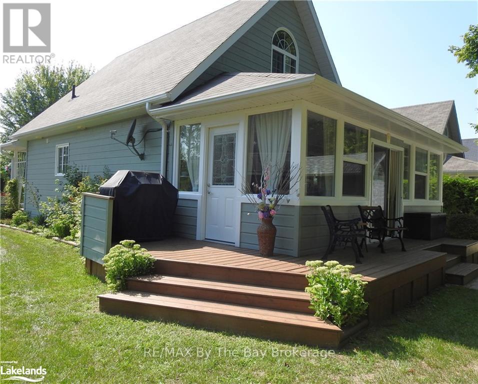 Property at 63 MADAWASKA TRAIL image 1