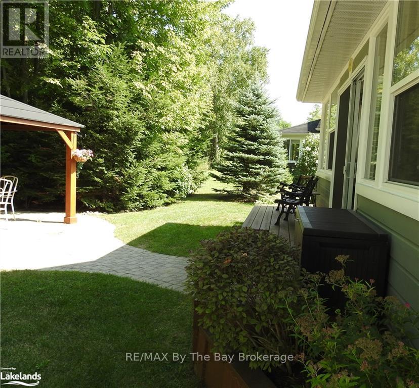 63 Madawaska Trail, Wasaga Beach, Ontario  L9Z 1X7 - Photo 25 - S10436956