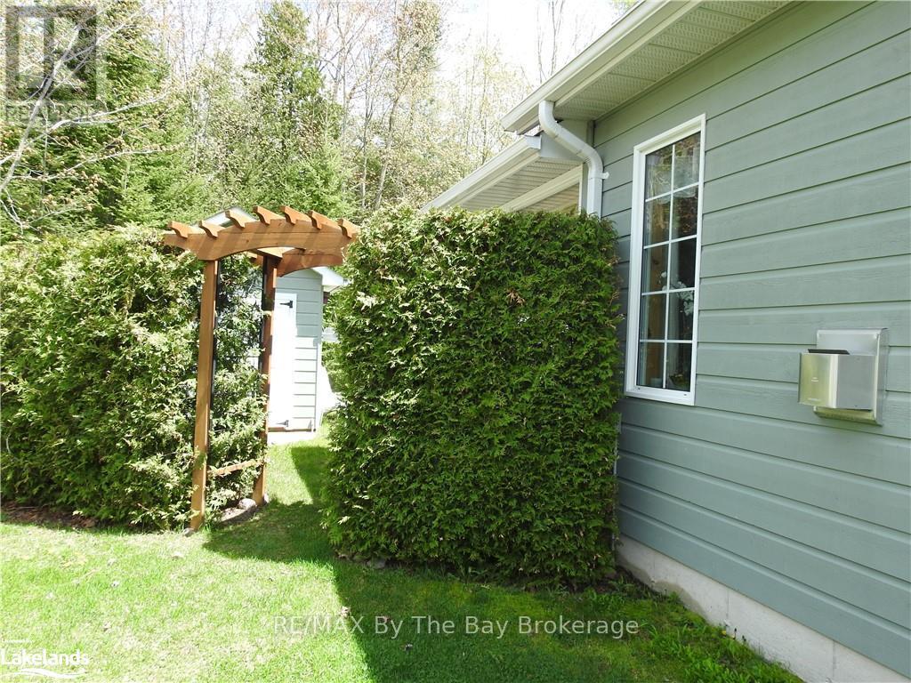 Property at 63 MADAWASKA TRAIL image 4